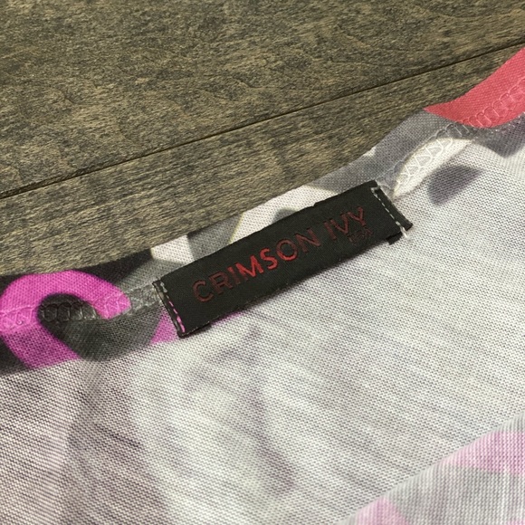 Crimson ivy off the shoulder shirt - Picture 4 of 5